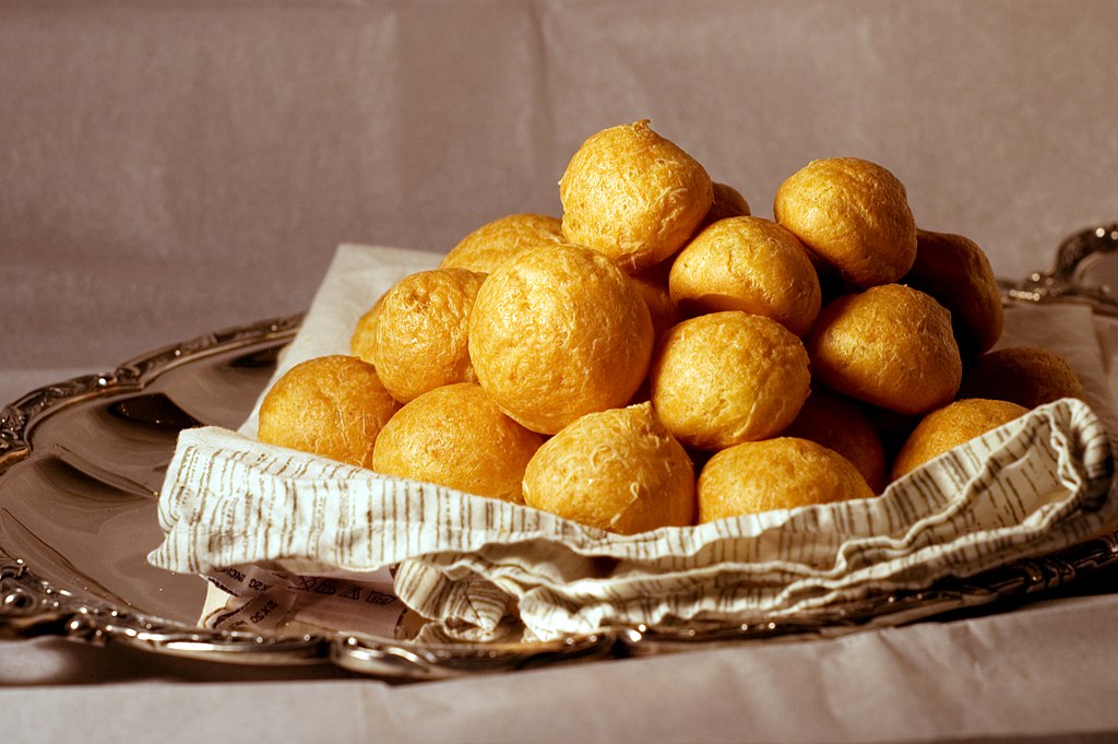 Comment faire des gougères maison moelleuses ? Recette facile