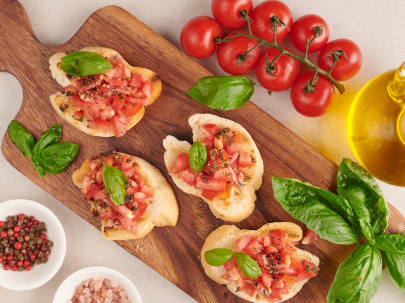 Recettes de bruschetta à l&rsquo;italienne faciles et&nbsp;savoureuses.