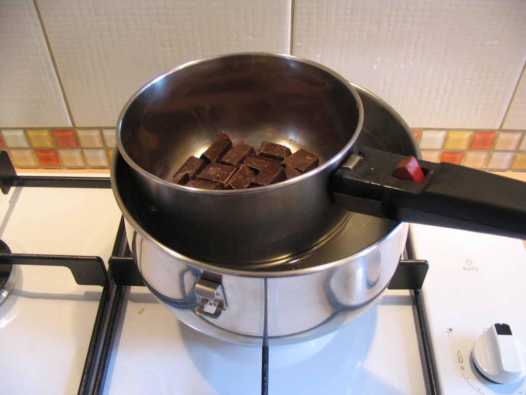 Cuisson au bain-marie : bienfaits et utilisation