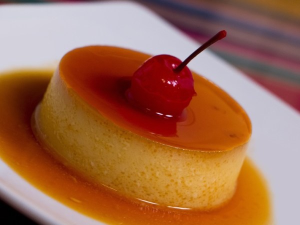 Crème caramel : la recette originale et facile à réaliser chez&nbsp;vous