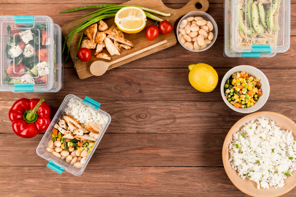 Recettes légères et batch cooking : la cuisine qui soutient votre perte de poids et votre musculation